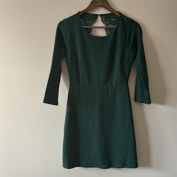 LULUS LOVE LANGUAGE FOREST GREEN LACE 3/4 SLEEVE BODYCON BACKLESS DRESS - Picture 2 of 6